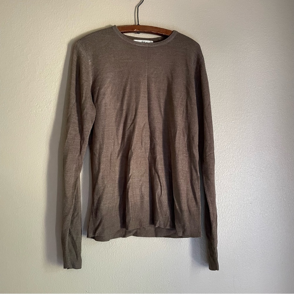 🌈 2/$10 Moto brown vintage crew neck sweater size M